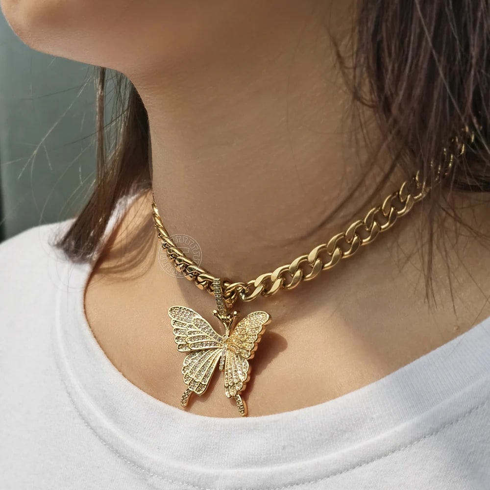 Women Butterfly Pendant Gold Choker